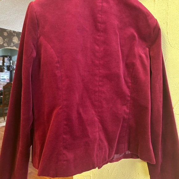 Ninety Burgundy Velvet Jacket - Picture 3 of 3